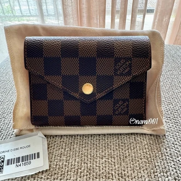 Louis Vuitton Damier Ebene Compact Wallet - Picture 2 of 11